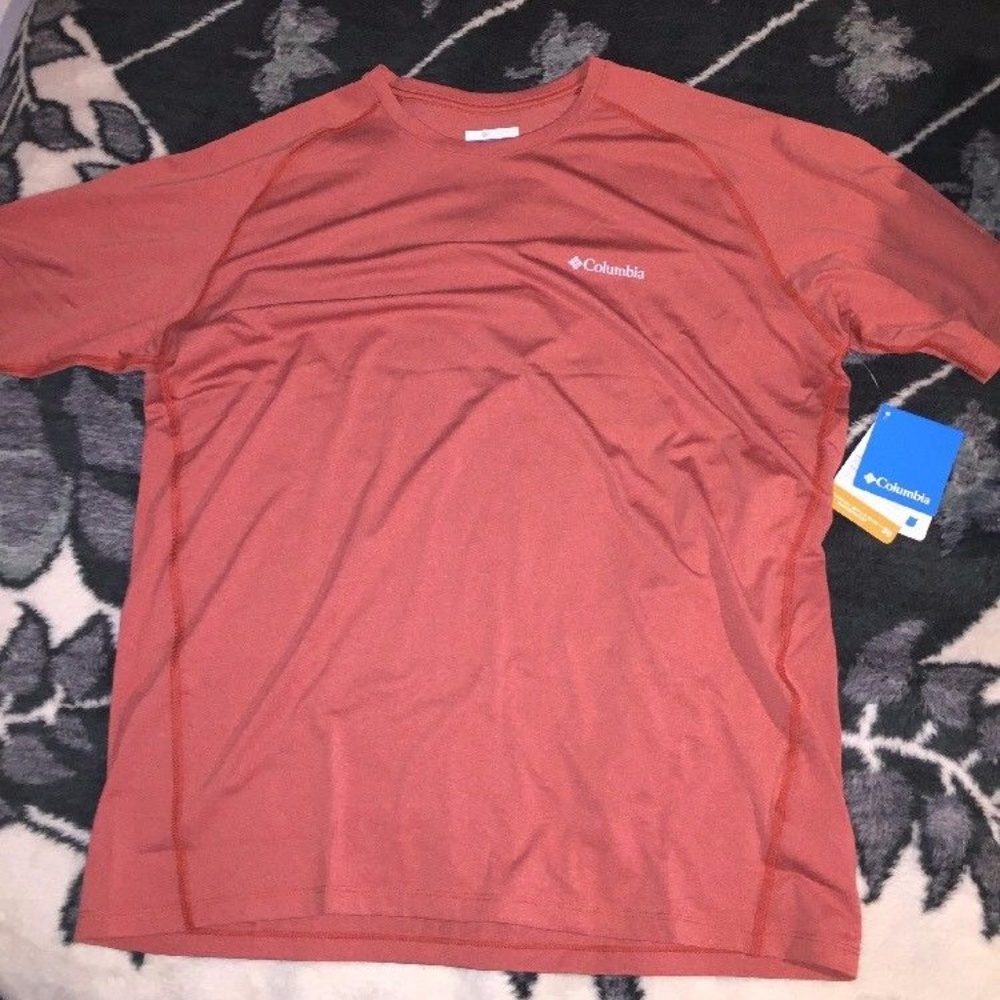 Columbia Men's Tuk Mountain Short Sleeve Shirt